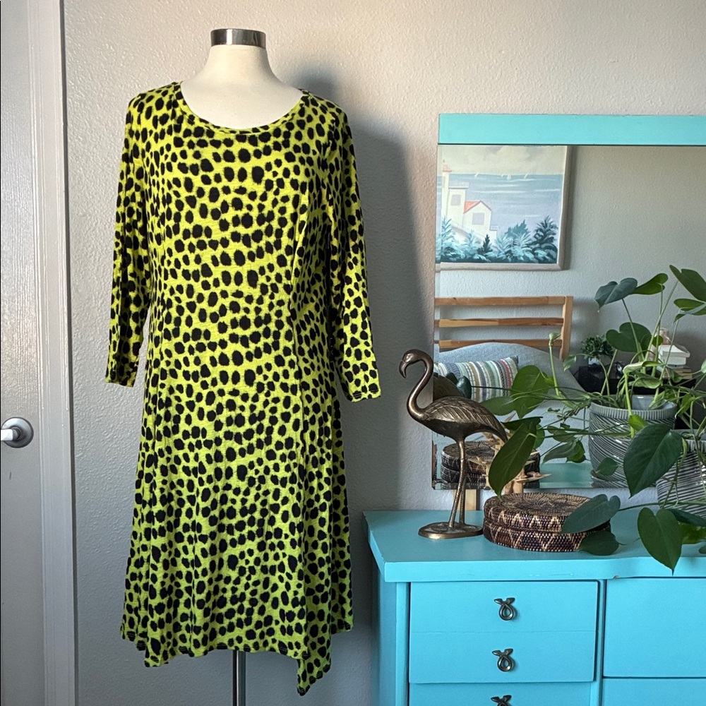 NEW Liv by Habitat Electric Green Animal Print 3/4 Sleeve Swing Dress Medium